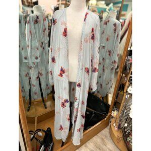 Bisouxx Bevello Blue Floral Kimono in M/L